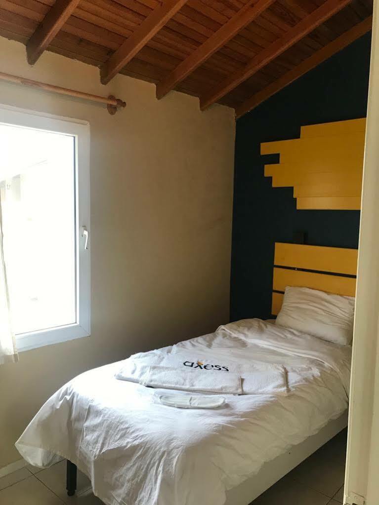 Teos Ormanci Tatil Koyu Hotel Seferihisar Luaran gambar
